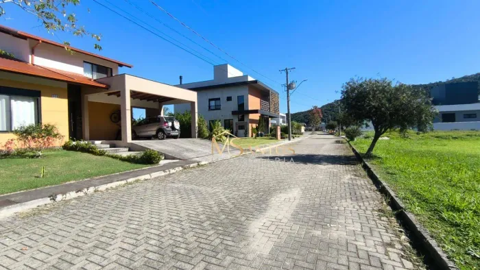 Terreno à venda, 400 m² por R$ 532.000,00 - Canasvieiras - Florianópolis/SC