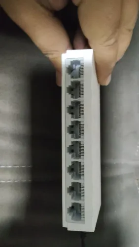 Switch tp-link LS1008 10/100