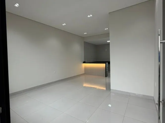 Casa à venda no bairro Santa Rosa em Uberlândia