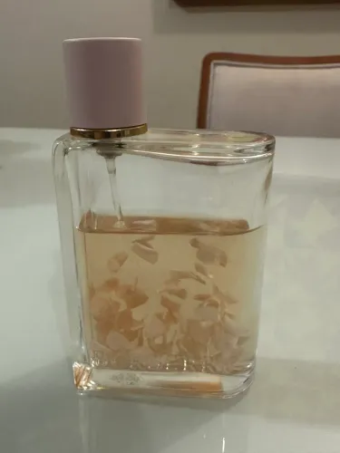 Perfume Burberry Her Petals