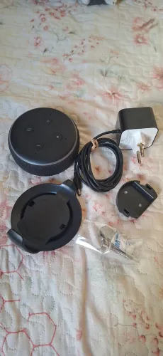Alexa echo dot 3 geração com suporte de parede