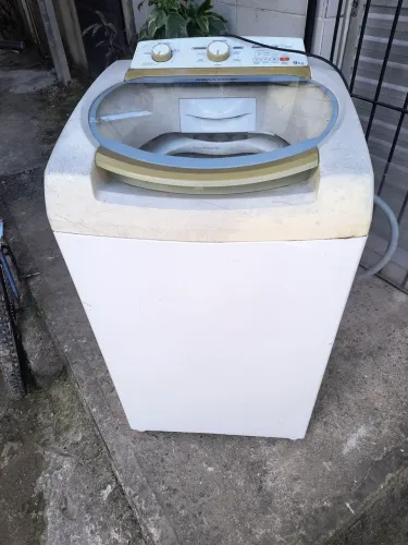 Máquina de lavar 9 kg