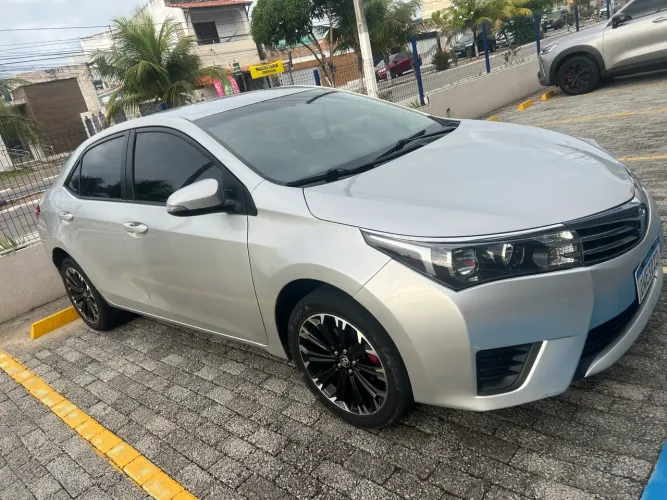 Toyota Corolla GLI 1.8 Flex 16V Aut. 2015