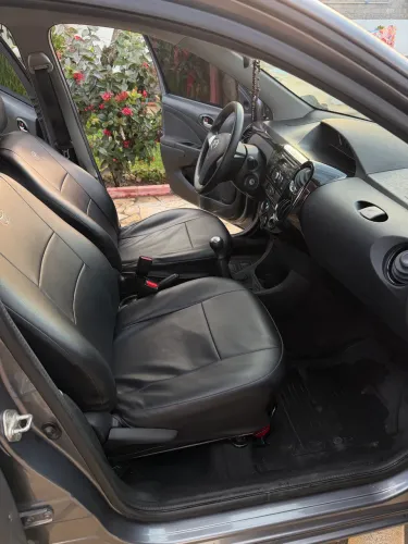 Toyota Etios X 1.3 Flex 16V 5P Mec. 2014