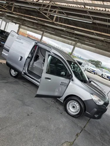 Renault Kangoo Advanced 1.6 16V Flex 2026