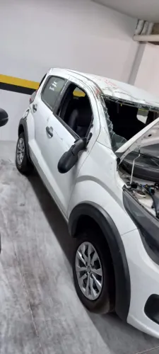 Sucata Fiat mobi