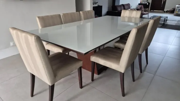 Mesa Jantar 2,20 X 1,10 - Tampo de vidro - 8 Cadeiras