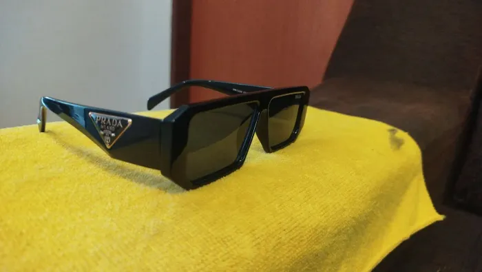 Oculos de Sol Prada Milano 