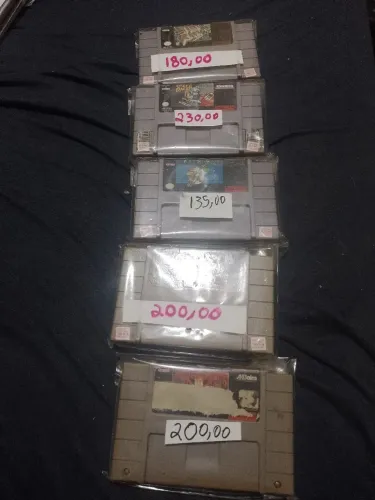 Vendo jogos originais de super Nintendo aceito oferta dependendo da oferta certo !!!