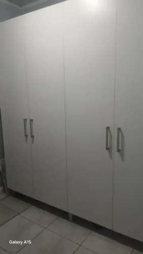 Guarda roupa 4 portas 