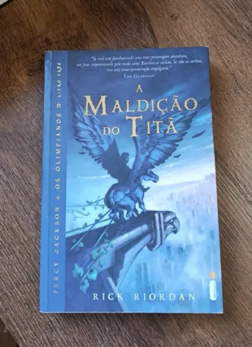 Livro A Maldição do Titã - Rick Riordan