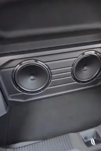 Caixa selada sub hertz