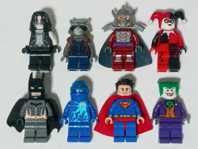 LEGO Minifigures