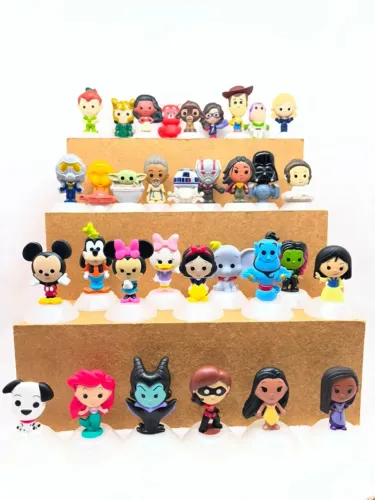 Coleção Disney 100 Anos Mcdonald's Com 33 Unidades