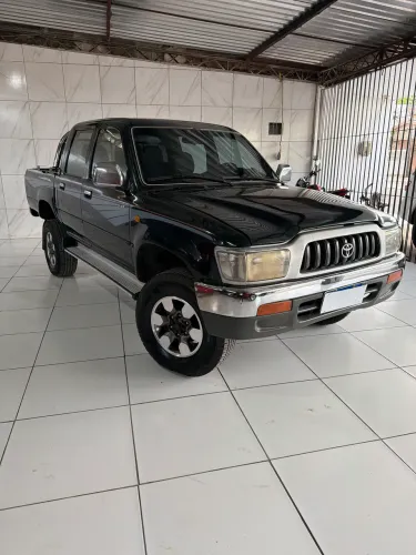 Toyota Hilux CD SRV 4X4 3.0 8V 116cv TB Diesel 2002