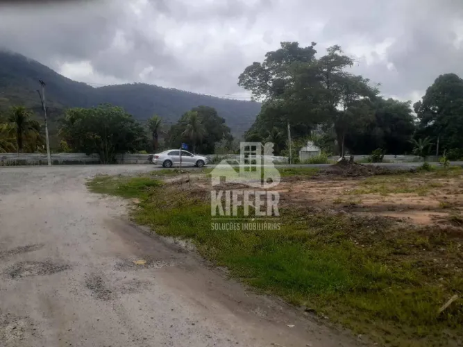 Área à venda, 5250 m² por R$ 3.500.000,00 - Manoel Ribeiro (Ponta Negra) - Maricá/RJ