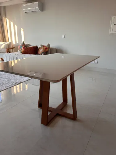 Mesa perfeita com vidro