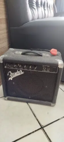 Caixa amplificada Fender original 