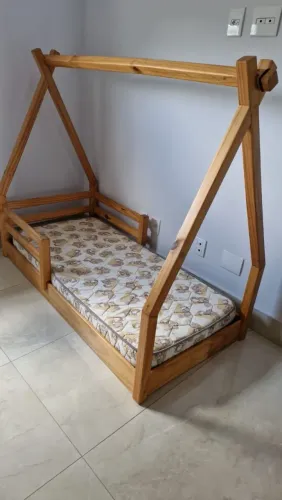Cama montessoriana + colchão!