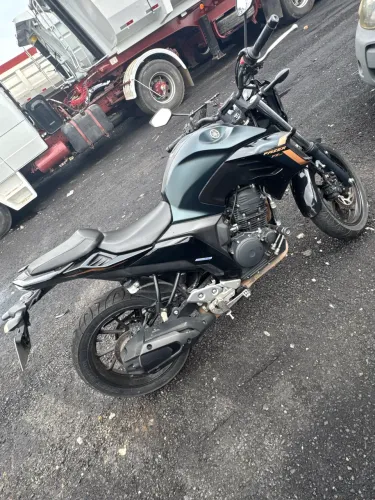 Moto fazer 250