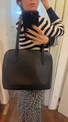 Louis Vuitton Epi Lussac com dustbag em excelente estado