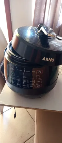 Panela de pressão elétrica Arno