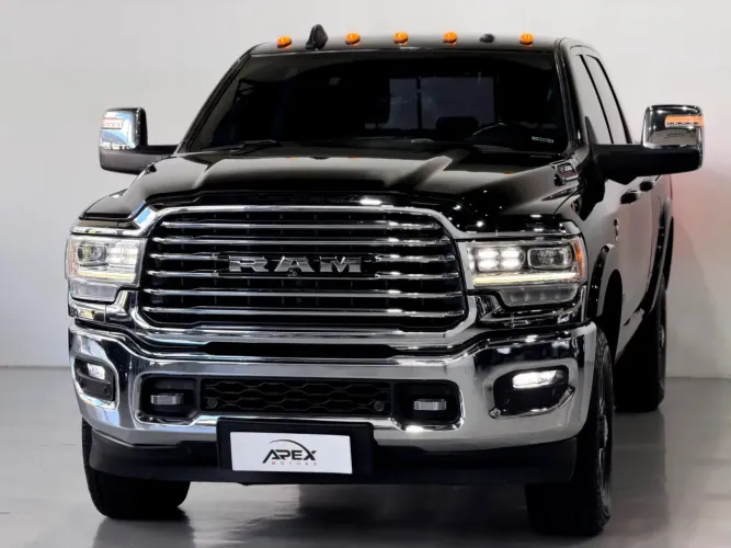 Ram 3500 Limited Longhorn 6.7 TB CD Diesel 2023
