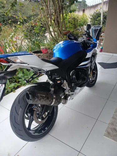 Suzuki GSXR 1000 " SRAD "