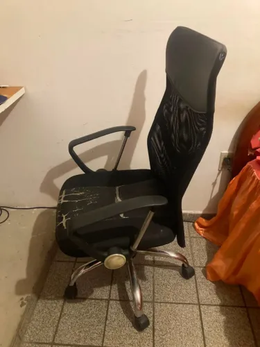 VENDO CADEIRA ESCRITÓRIO