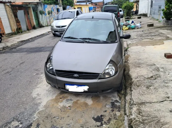 Ford KA XR 1.6 MPI 8V 2004
