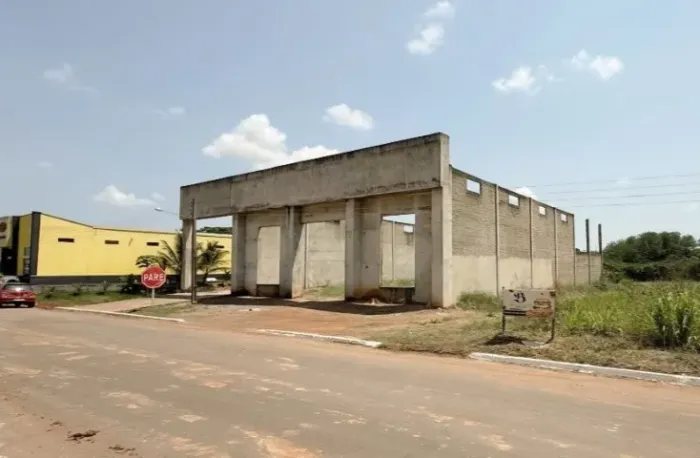 Barracão a venda