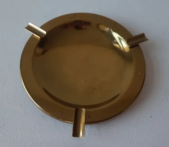 Cinzeiro antigo em latão 14cm diâmetro antiguidade
