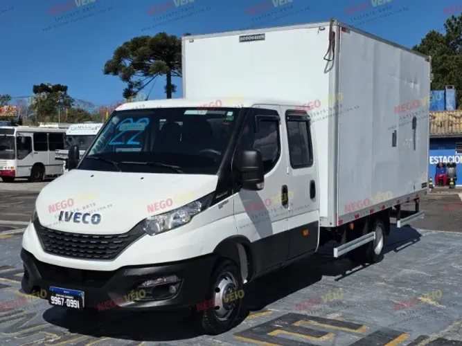 Iveco Daily 55-170 Ano:2021/2022 Baú Cabine Dupla