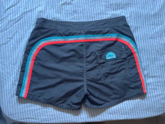 Sundek Size 32 (M)