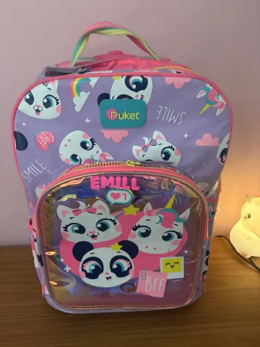 Mochila escolar marca puket