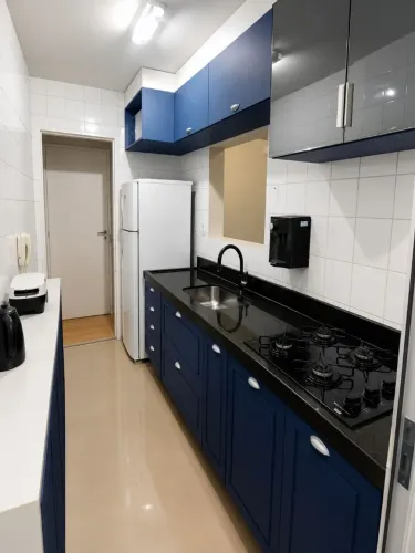 ARMÁRIO DE COZINHA