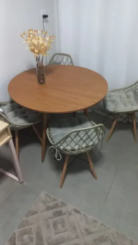 Mesa C/ 4 cadeiras