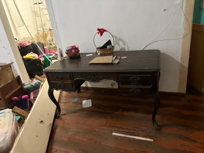 Escrivaninha Jacarandá antiga