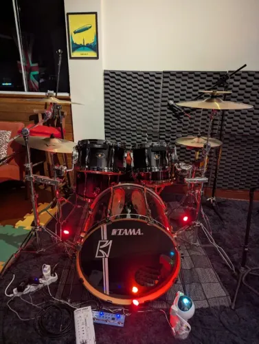Bateria Tama Hyperdrive 100% Birch (22, 10, 12, 14, 16 + 14)