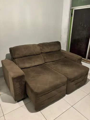 Sofá retrátil