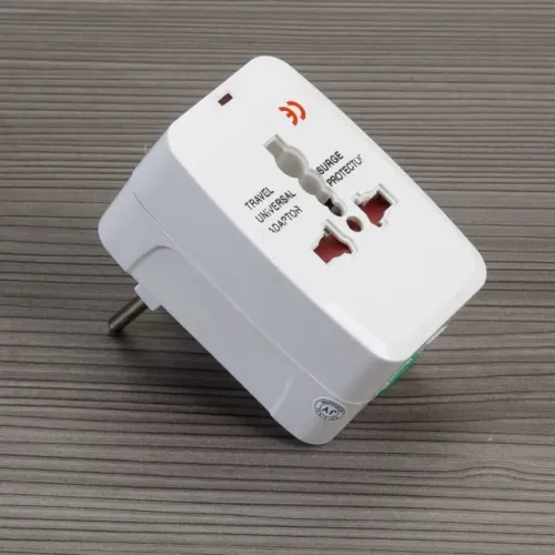 Adaptador Tomada Universal Internacional Viagem Benjamin