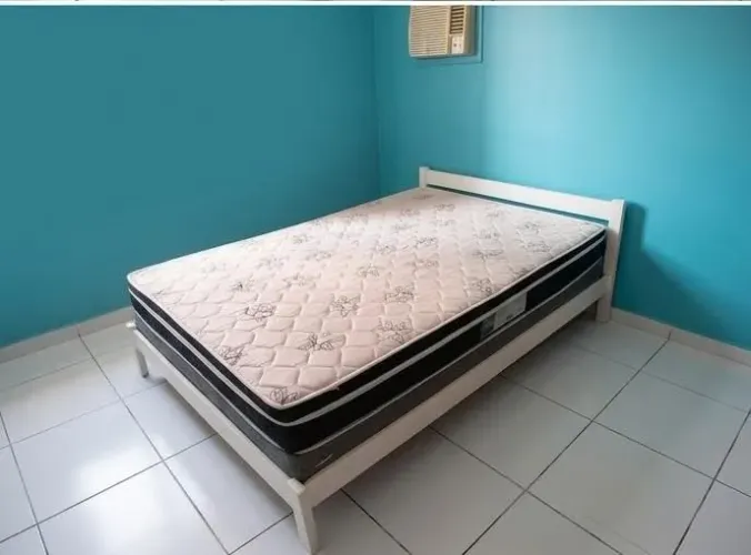 COLCHÃO ORTOBOM COM MOLAS usado