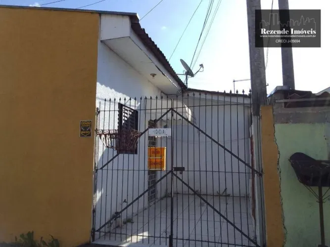 Kitnet com 1 dormitório para alugar, 30 m² por R$ 1.233,43/mês - Fazendinha - Curitiba/PR