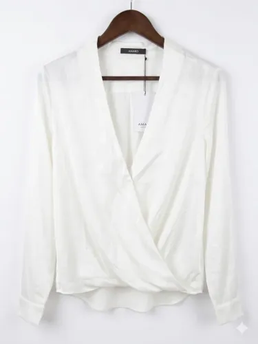 Blusa Transpassada da Amaro