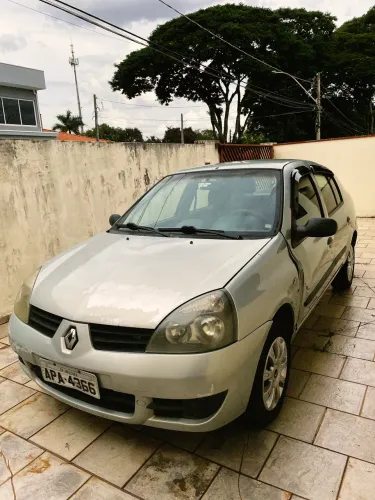 Renault Clio Auth. /air Hi-flex 1.6 16V 5P 2008