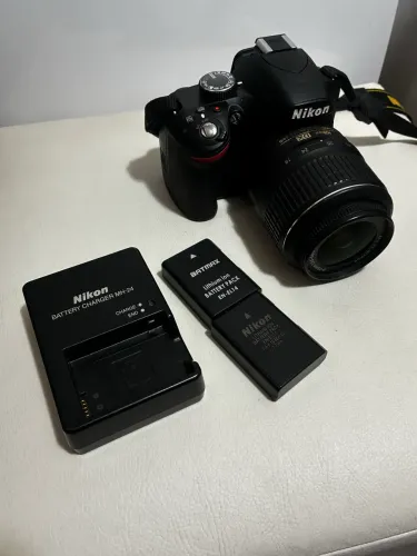 Câmera Nikon 3200