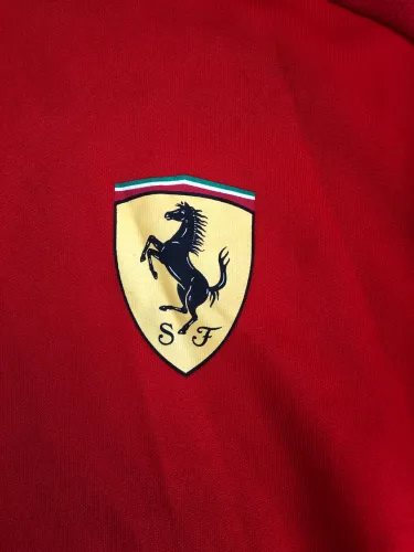 Blusa puma Ferrari original