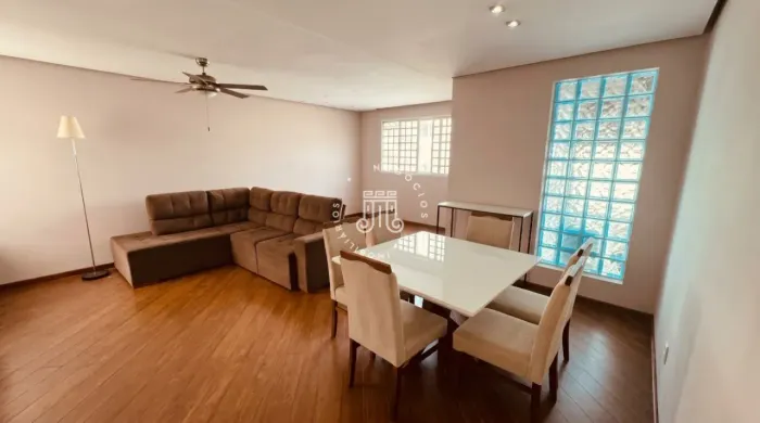 CASA TÉRREA À VENDA COM 3 QUARTOS NO BAIRRO VILA PROGRESSO EM JUNDIAÍ/SP