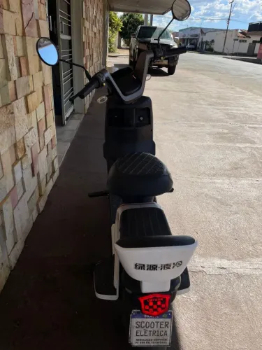 Moto elétrica 