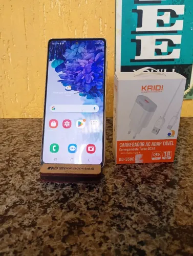 Smartphone Samsung s20fe 256 GB NFC zero completo